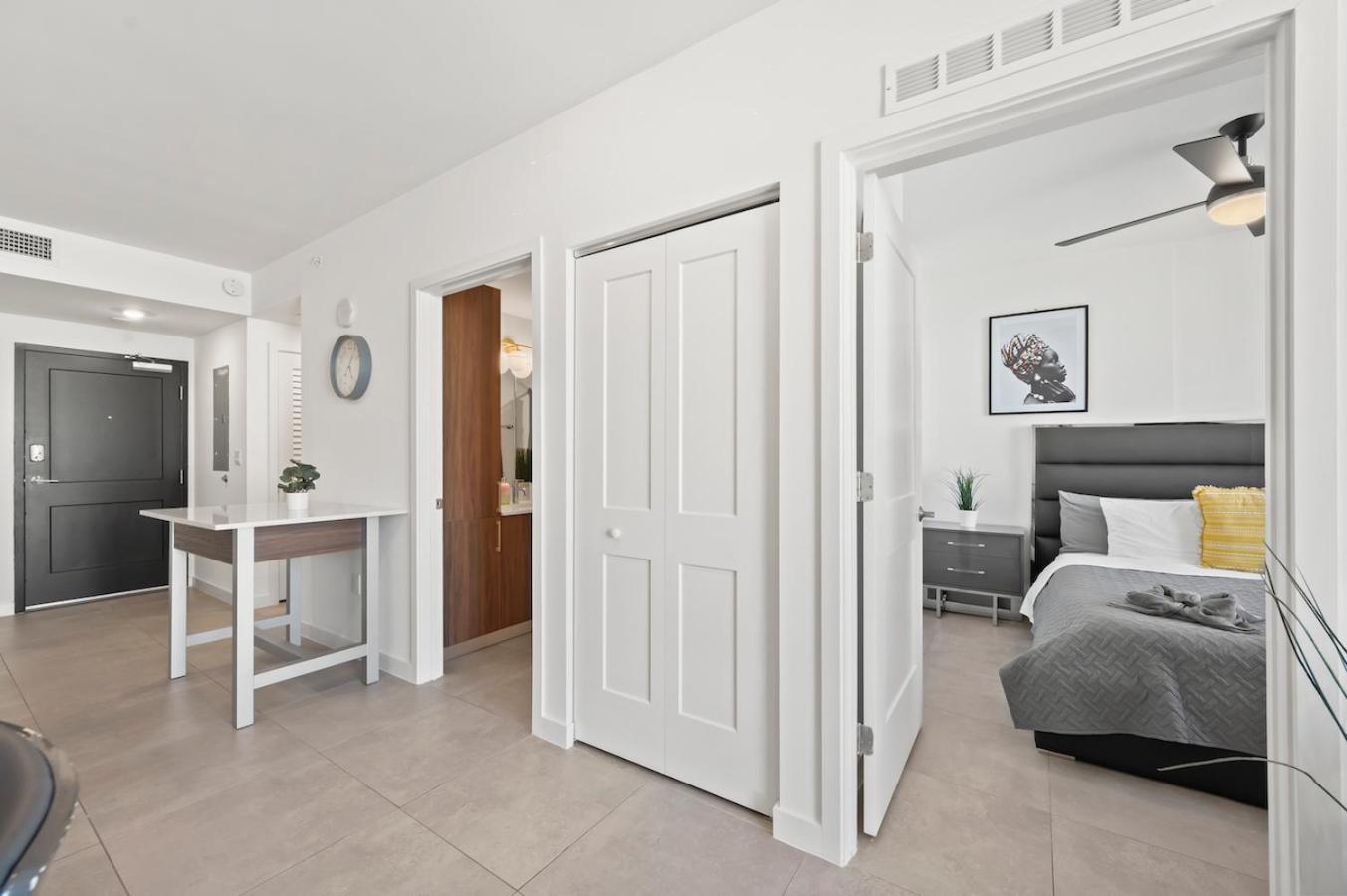 דירות מיאמי Modern Unit Mins From Brickell With Free Parking מראה חיצוני תמונה