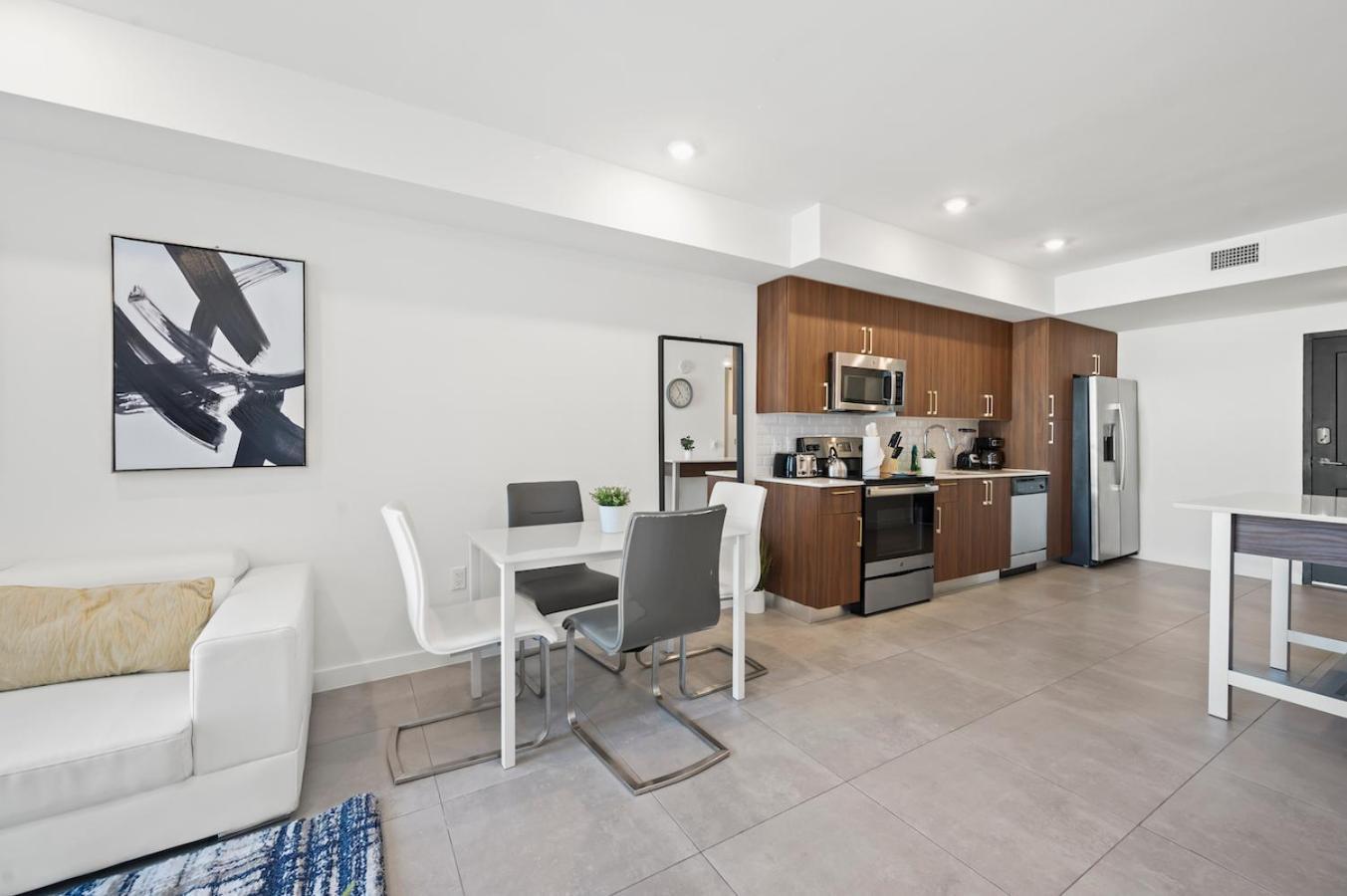 דירות מיאמי Modern Unit Mins From Brickell With Free Parking מראה חיצוני תמונה