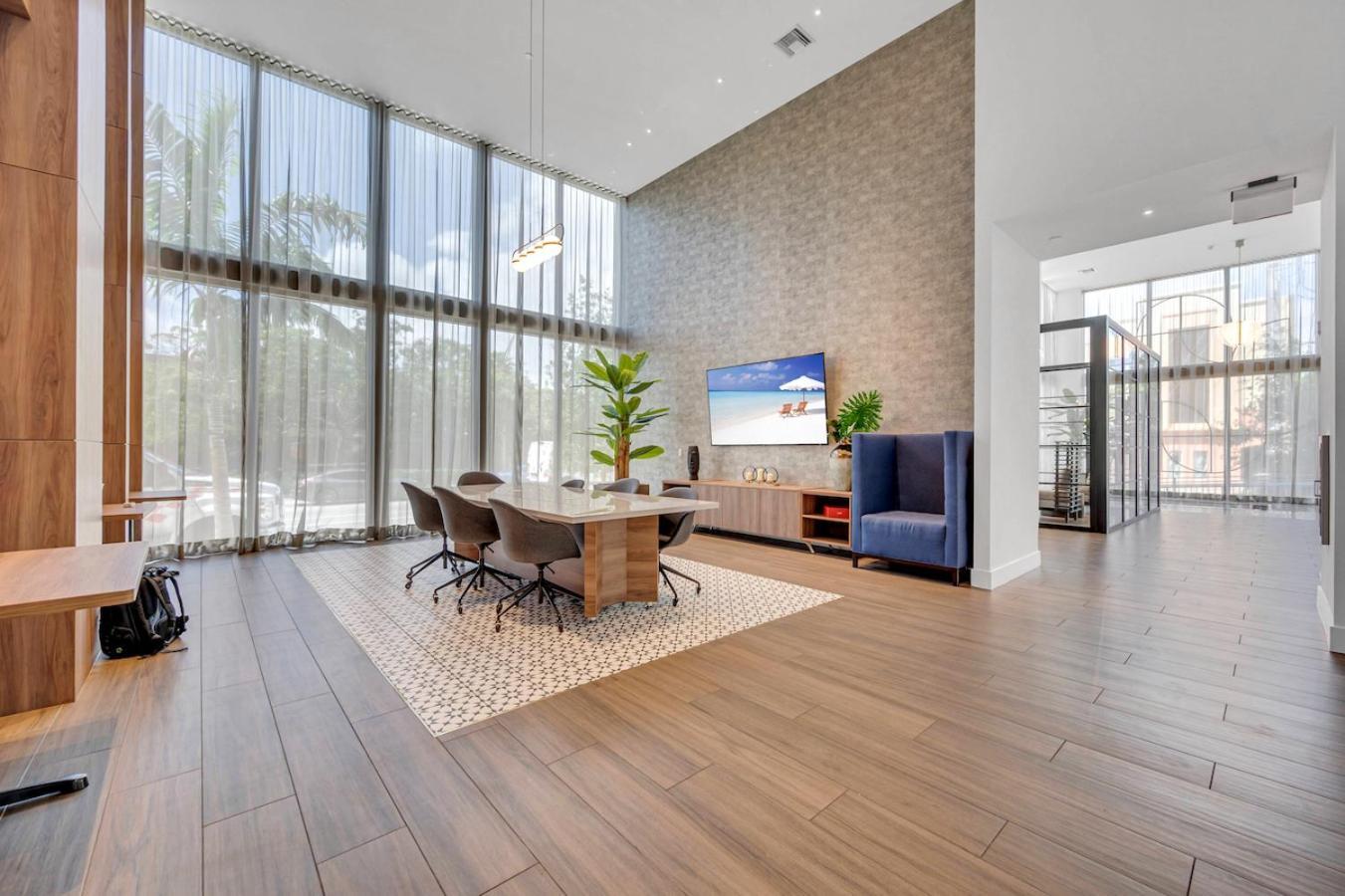 דירות מיאמי Modern Unit Mins From Brickell With Free Parking מראה חיצוני תמונה